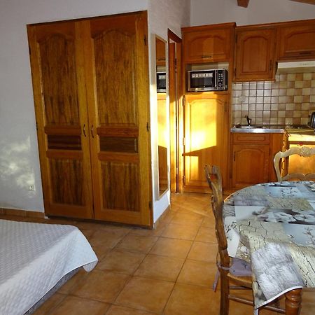 Location Villa Et Studios Roquebrune-sur Argens Ngoại thất bức ảnh