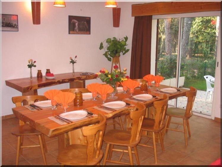 Location Villa Et Studios Roquebrune-sur Argens Ngoại thất bức ảnh