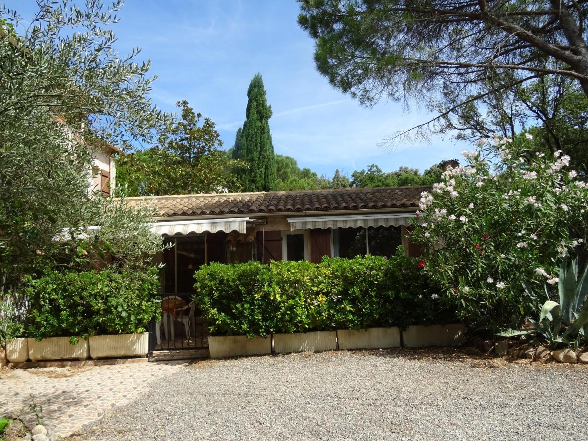 Location Villa Et Studios Roquebrune-sur Argens Ngoại thất bức ảnh